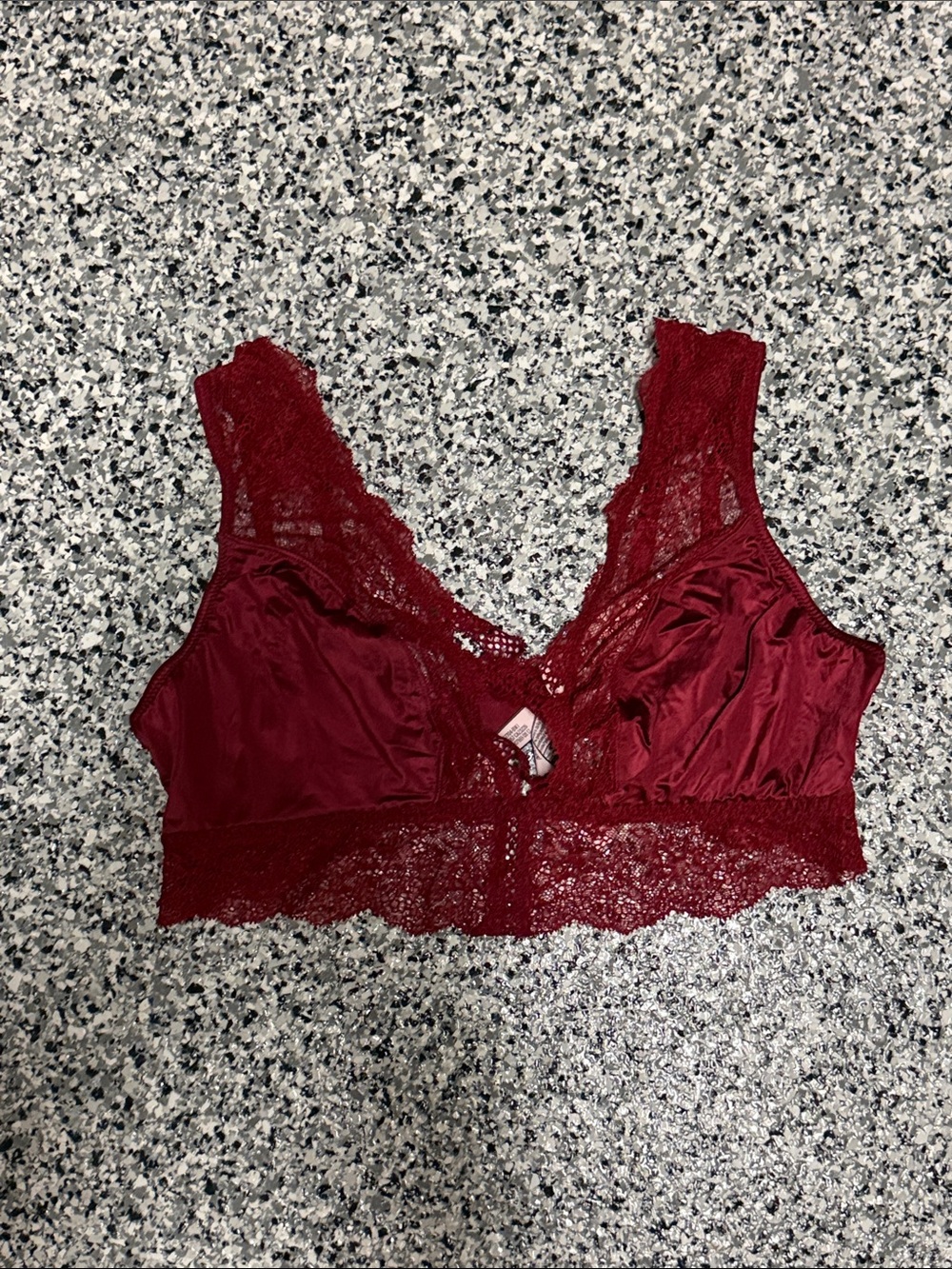 Victoria secret Lace-Trim Wireless Bralette - Burgundy